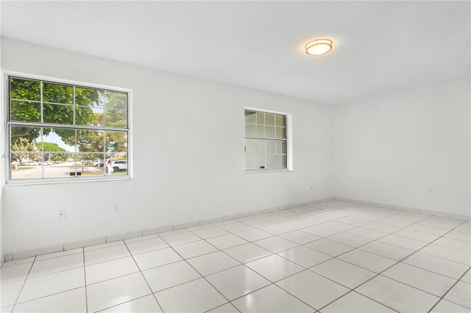 10050 12th St, Pembroke Pines, FL, 33025 United States, 3 Bedrooms Bedrooms, ,2 BathroomsBathrooms,Residential,For Sale,12th St,A11543095