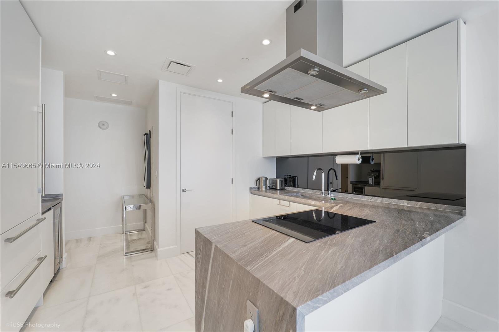 700 NE 26th Ter 3204, Miami, Florida 33137, 1 Bedroom Bedrooms, ,1 BathroomBathrooms,Residentiallease,For Rent,700 NE 26th Ter 3204,A11543665