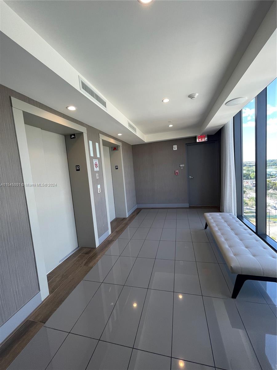 5350 NW 84th Ave 1005, Doral, Florida 33166, 2 Bedrooms Bedrooms, ,2 BathroomsBathrooms,Residentiallease,For Rent,5350 NW 84th Ave 1005,A11545001