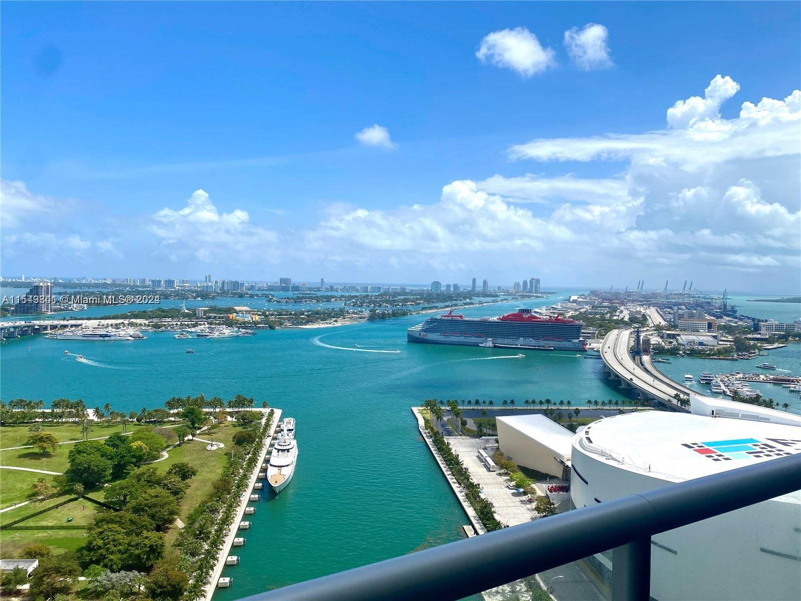 Beautiful 1/1.5 condo with panoramic views of Biscayne Bay available for a 1-year Lease starting March 15 at Marina Blue just minutes from Sobe, Brickell, Design District. This unit is being offered unfurnished and features floor-to-ceiling windows, an open kitchen with stainless steel appliances and  granite countertops, an oversized balcony, a large walk-in closet, and a new washer/dryer in the unit. The building’s resort style amenity deck includes sunset & sunrise pools, jacuzzi, beach volleyball, mini golf, Bayfront fitness center, and BBQ area. Max 2 pets with combined weight of 45 lbs. Cable included in rent. Renters Insurance required
