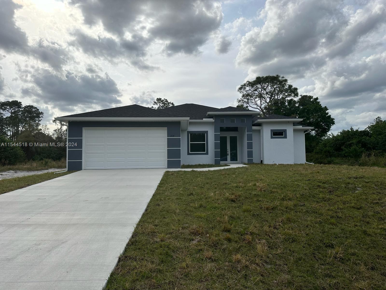 Listing Photo 1
