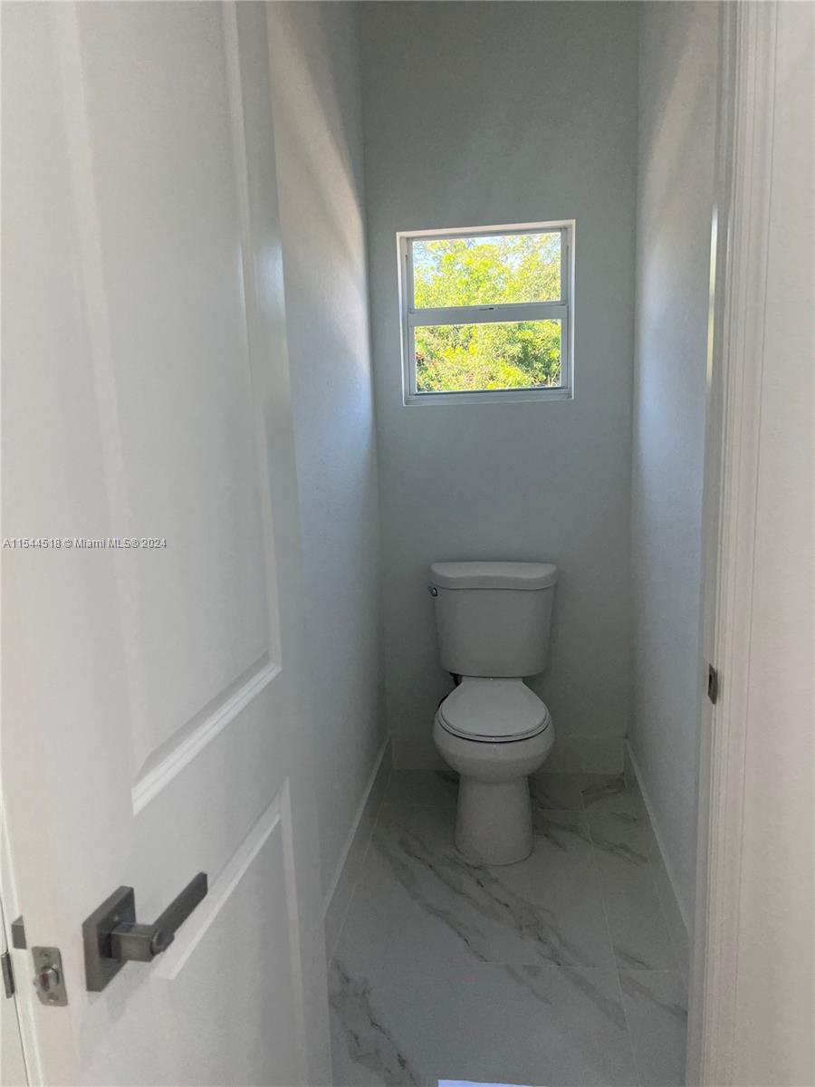 Listing Photo 33