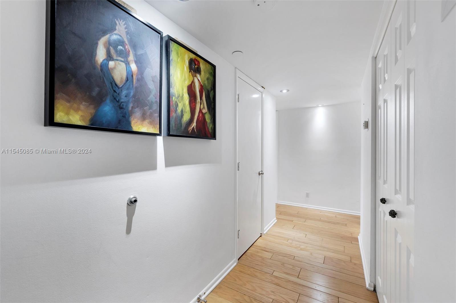 3200 Port Royale Dr N, Fort Lauderdale, FL, 33308 United States, 3 Bedrooms Bedrooms, ,2 BathroomsBathrooms,Residential,For Sale,Port Royale Dr N,A11545085