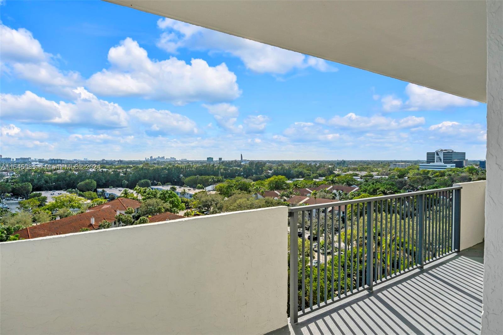 3200 Port Royale Dr N, Fort Lauderdale, FL, 33308 United States, 3 Bedrooms Bedrooms, ,2 BathroomsBathrooms,Residential,For Sale,Port Royale Dr N,A11545085