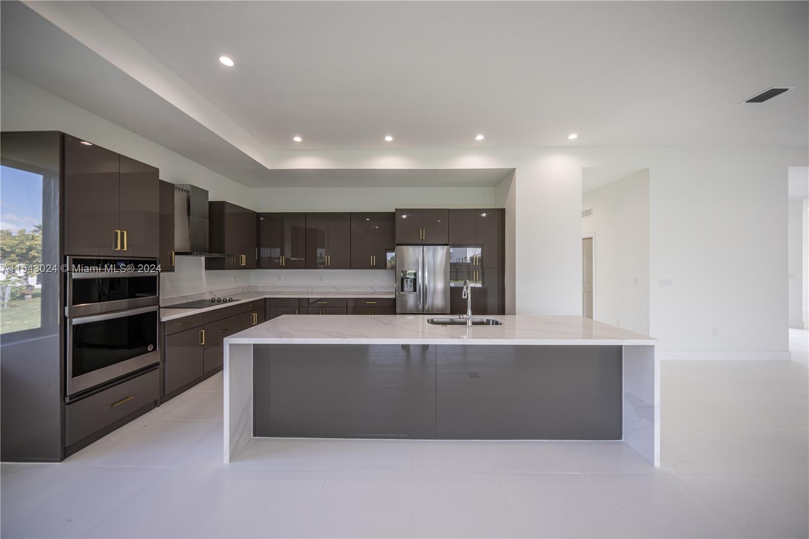 15561 SW 159 Terr, Miami, Florida 33187, 5 Bedrooms Bedrooms, ,5 BathroomsBathrooms,Residential,For Sale,15561 SW 159 Terr,A11543024