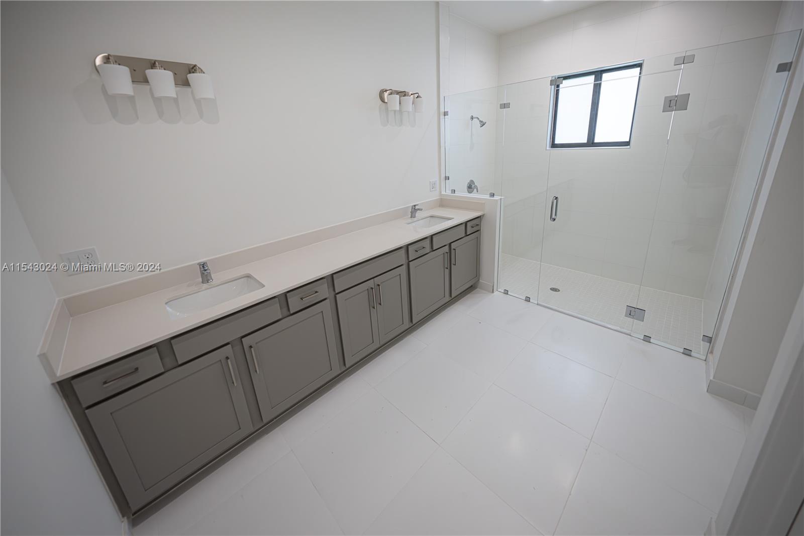 15561 SW 159 Terr, Miami, Florida 33187, 5 Bedrooms Bedrooms, ,5 BathroomsBathrooms,Residential,For Sale,15561 SW 159 Terr,A11543024