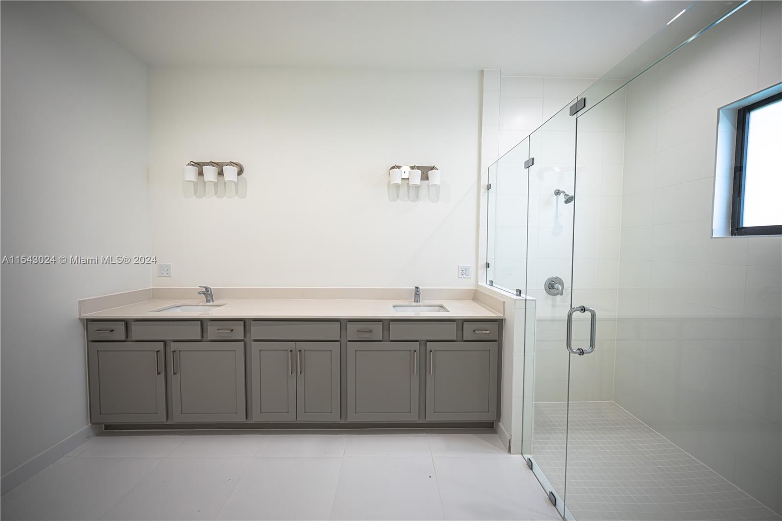 15561 SW 159 Terr, Miami, Florida 33187, 5 Bedrooms Bedrooms, ,5 BathroomsBathrooms,Residential,For Sale,15561 SW 159 Terr,A11543024