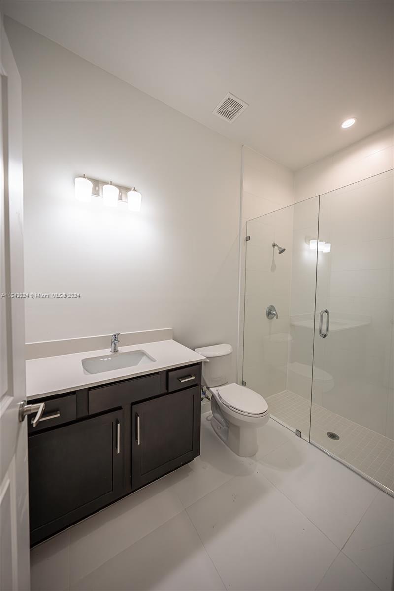 15561 SW 159 Terr, Miami, Florida 33187, 5 Bedrooms Bedrooms, ,5 BathroomsBathrooms,Residential,For Sale,15561 SW 159 Terr,A11543024