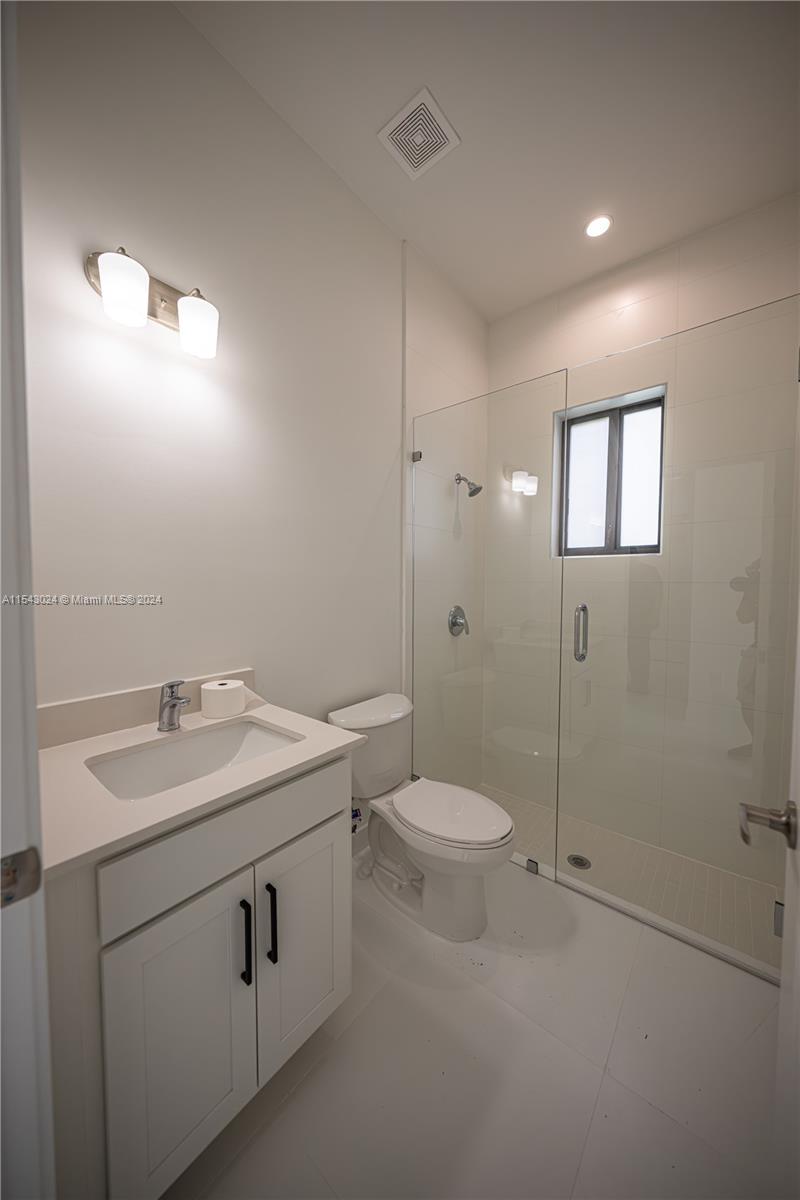 15561 SW 159 Terr, Miami, Florida 33187, 5 Bedrooms Bedrooms, ,5 BathroomsBathrooms,Residential,For Sale,15561 SW 159 Terr,A11543024