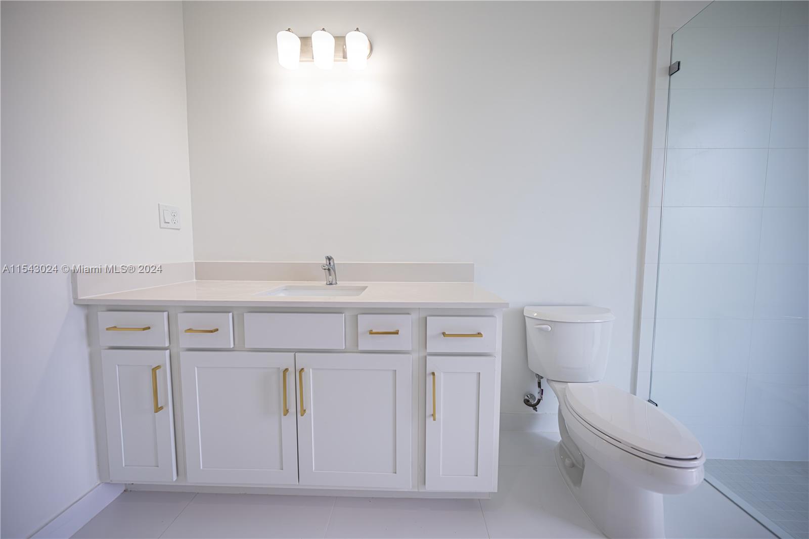 15561 SW 159 Terr, Miami, Florida 33187, 5 Bedrooms Bedrooms, ,5 BathroomsBathrooms,Residential,For Sale,15561 SW 159 Terr,A11543024