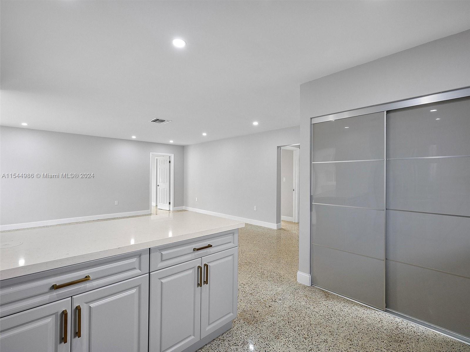 3820 SW 92nd Ave 3820, Miami, Florida 33165, 3 Bedrooms Bedrooms, ,2 BathroomsBathrooms,Residentiallease,For Rent,3820 SW 92nd Ave 3820,A11544986