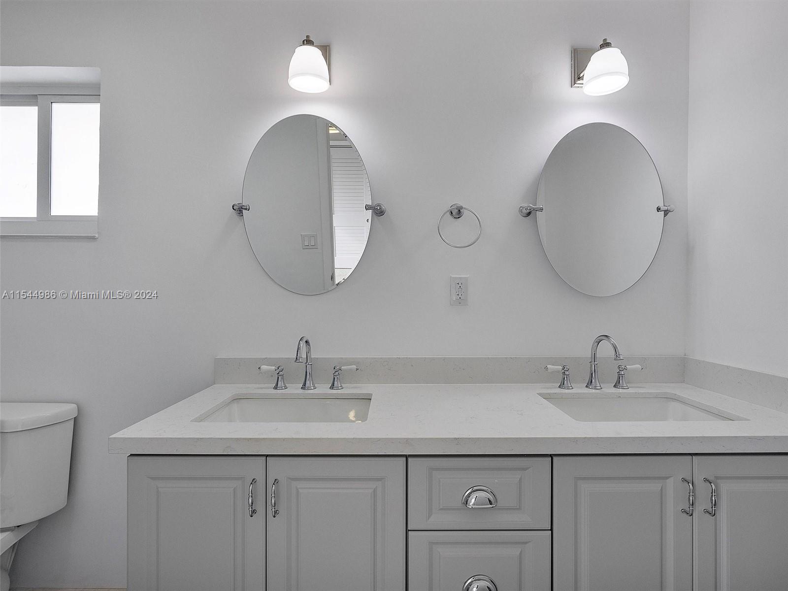 3820 SW 92nd Ave 3820, Miami, Florida 33165, 3 Bedrooms Bedrooms, ,2 BathroomsBathrooms,Residentiallease,For Rent,3820 SW 92nd Ave 3820,A11544986