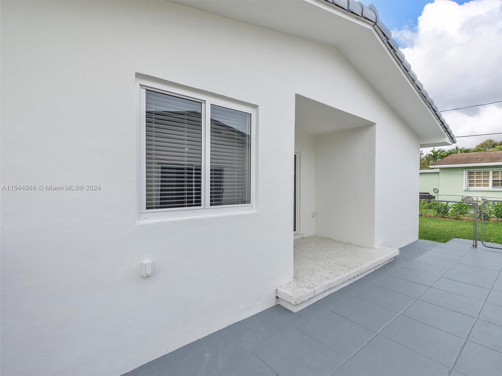 3820 SW 92nd Ave 3820, Miami, Florida 33165, 3 Bedrooms Bedrooms, ,2 BathroomsBathrooms,Residentiallease,For Rent,3820 SW 92nd Ave 3820,A11544986