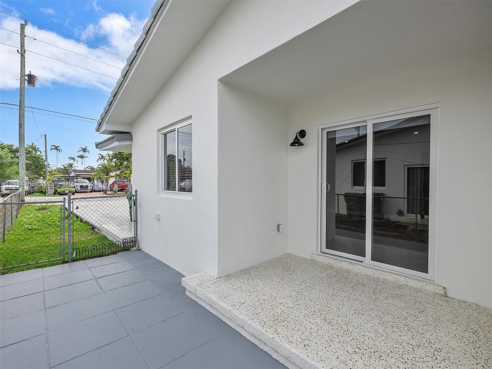 3820 SW 92nd Ave 3820, Miami, Florida 33165, 3 Bedrooms Bedrooms, ,2 BathroomsBathrooms,Residentiallease,For Rent,3820 SW 92nd Ave 3820,A11544986