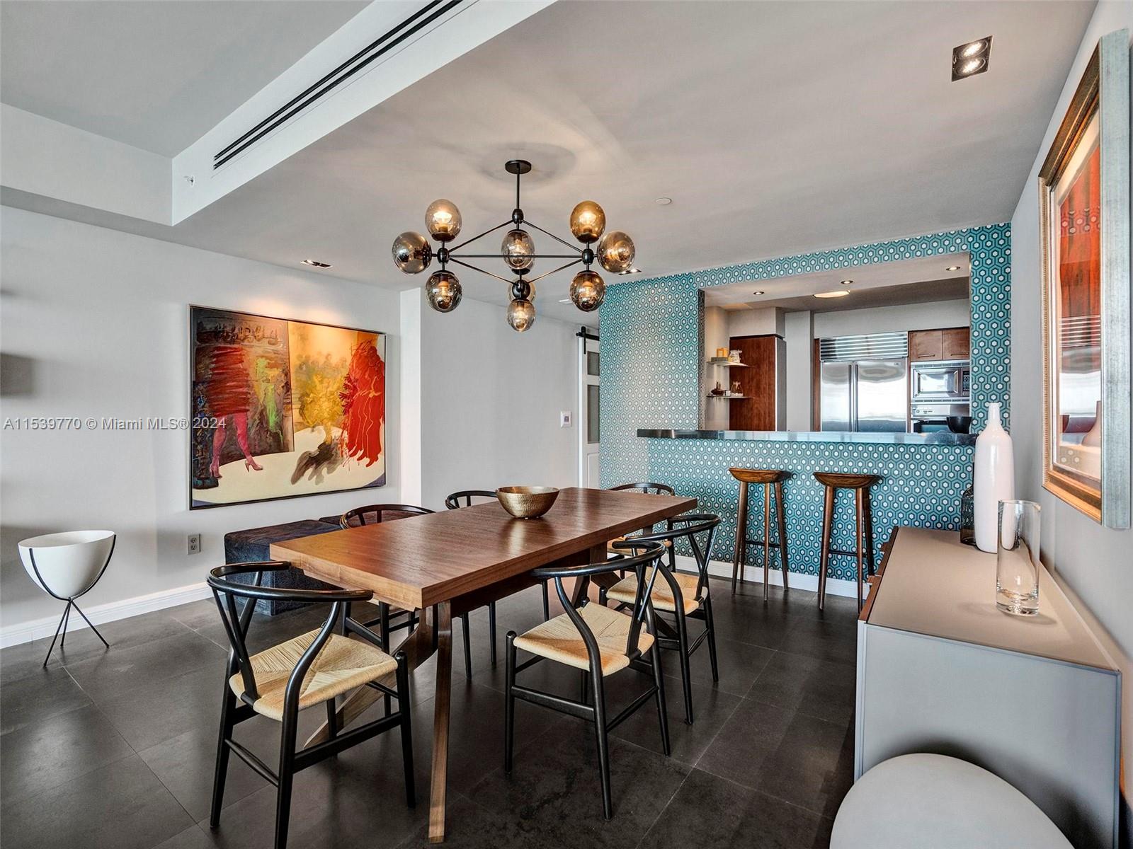 1331 Brickell Bay Dr 1807, Miami, Florida 33131, 3 Bedrooms Bedrooms, ,3 BathroomsBathrooms,Residential,For Sale,1331 Brickell Bay Dr 1807,A11539770