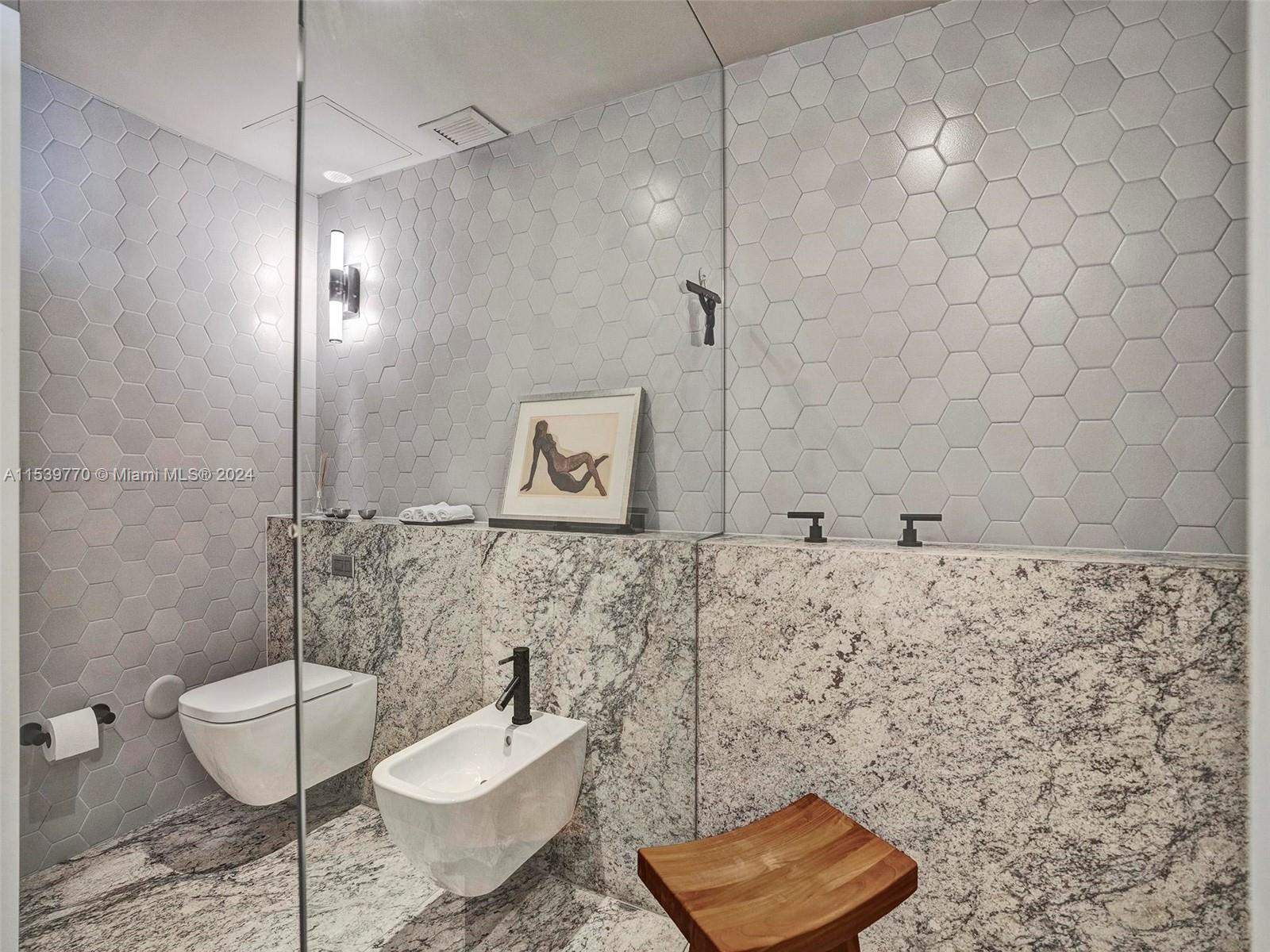 1331 Brickell Bay Dr, Miami, FL, 33131 United States, 3 Bedrooms Bedrooms, ,3 BathroomsBathrooms,Residential,For Sale,Brickell Bay Dr,A11539770