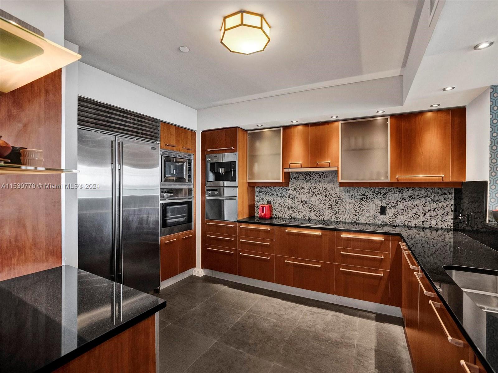 1331 Brickell Bay Dr 1807, Miami, Florida 33131, 3 Bedrooms Bedrooms, ,3 BathroomsBathrooms,Residential,For Sale,1331 Brickell Bay Dr 1807,A11539770