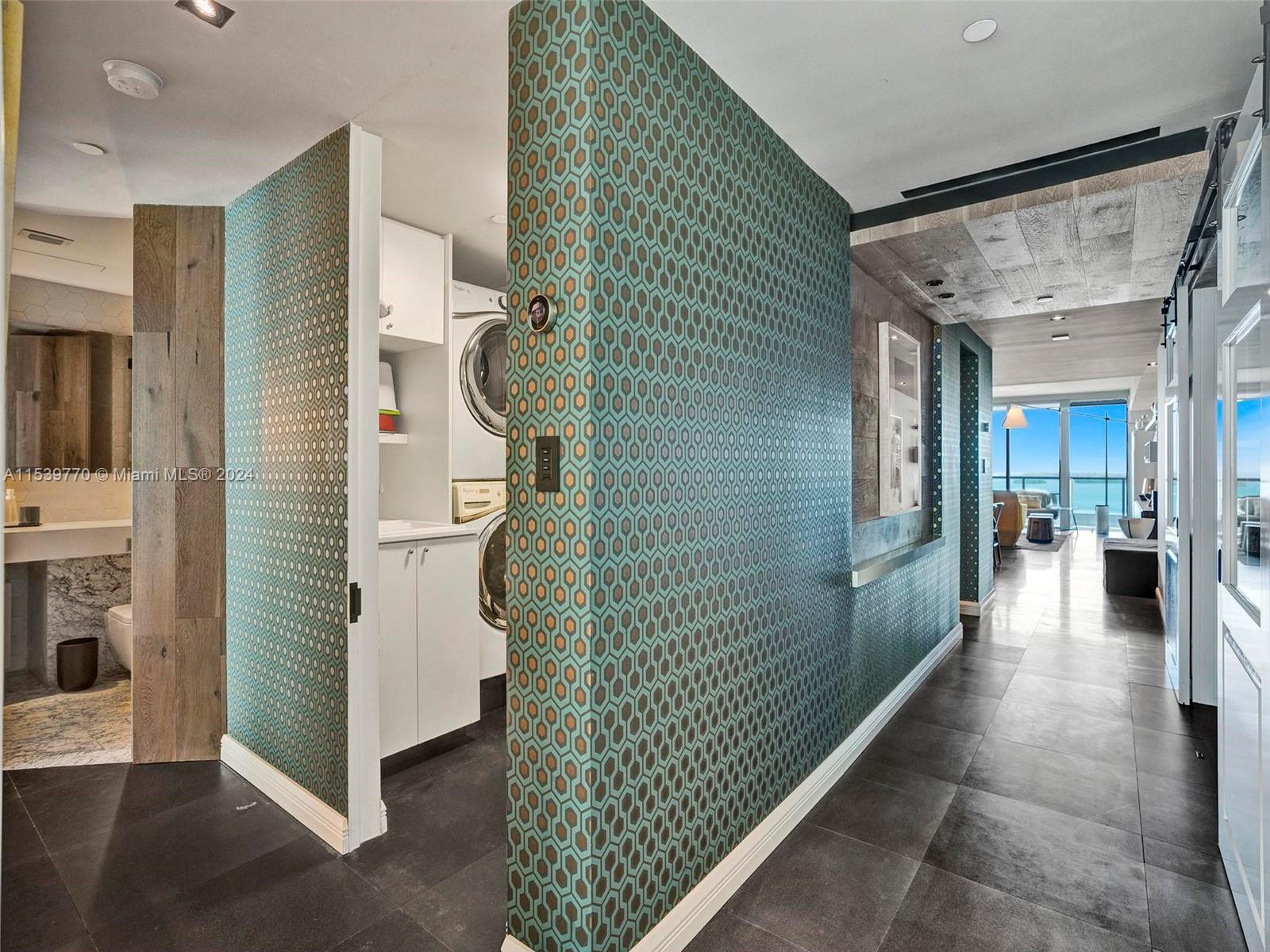 1331 Brickell Bay Dr, Miami, FL, 33131 United States, 3 Bedrooms Bedrooms, ,3 BathroomsBathrooms,Residential,For Sale,Brickell Bay Dr,A11539770