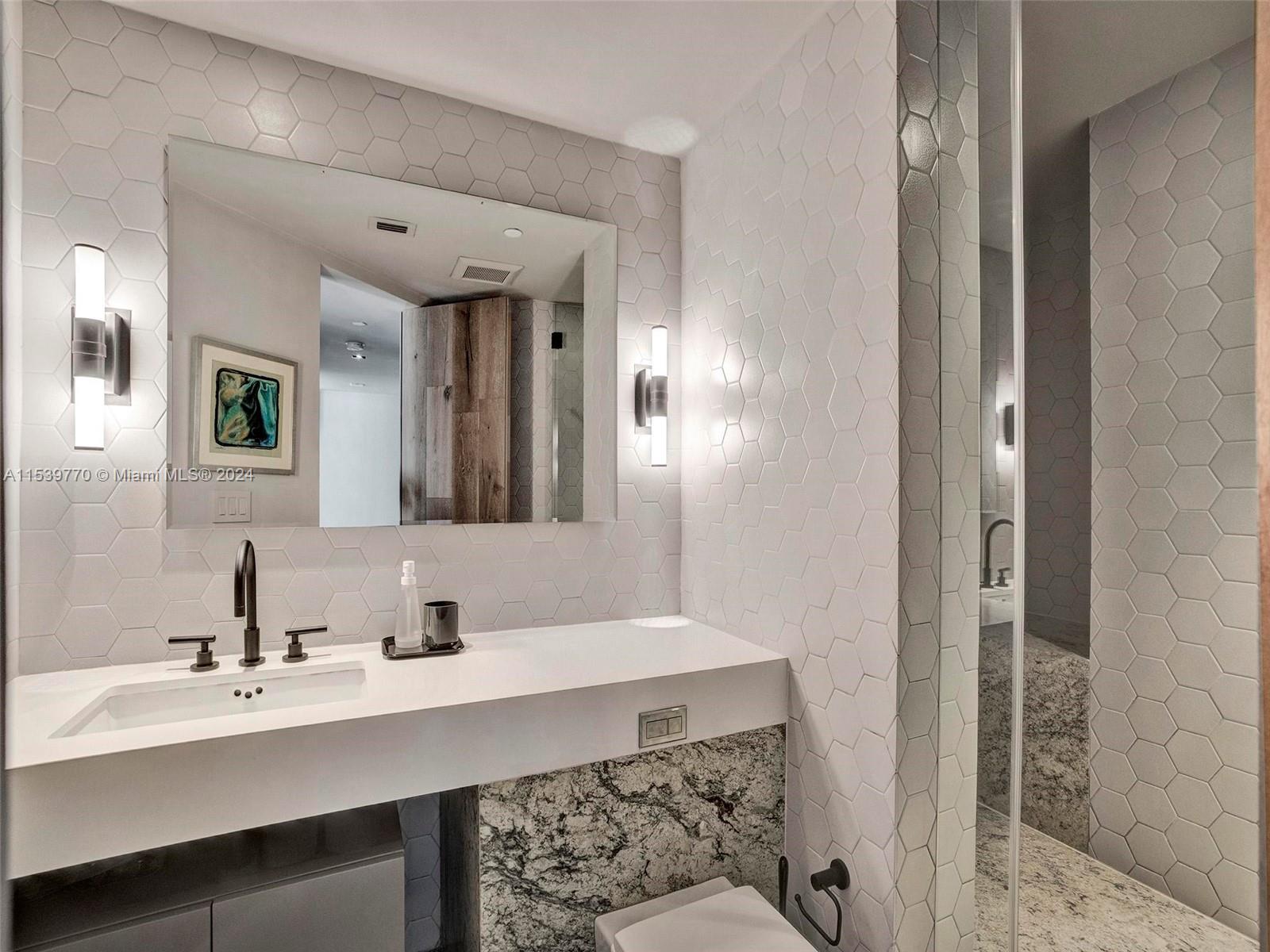 1331 Brickell Bay Dr 1807, Miami, Florida 33131, 3 Bedrooms Bedrooms, ,3 BathroomsBathrooms,Residential,For Sale,1331 Brickell Bay Dr 1807,A11539770