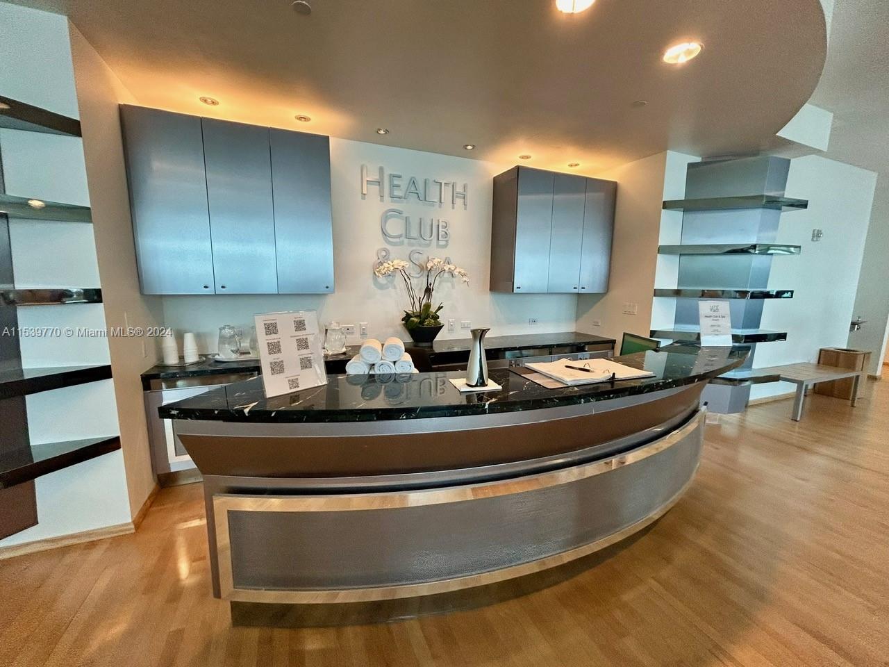 1331 Brickell Bay Dr 1807, Miami, Florida 33131, 3 Bedrooms Bedrooms, ,3 BathroomsBathrooms,Residential,For Sale,1331 Brickell Bay Dr 1807,A11539770