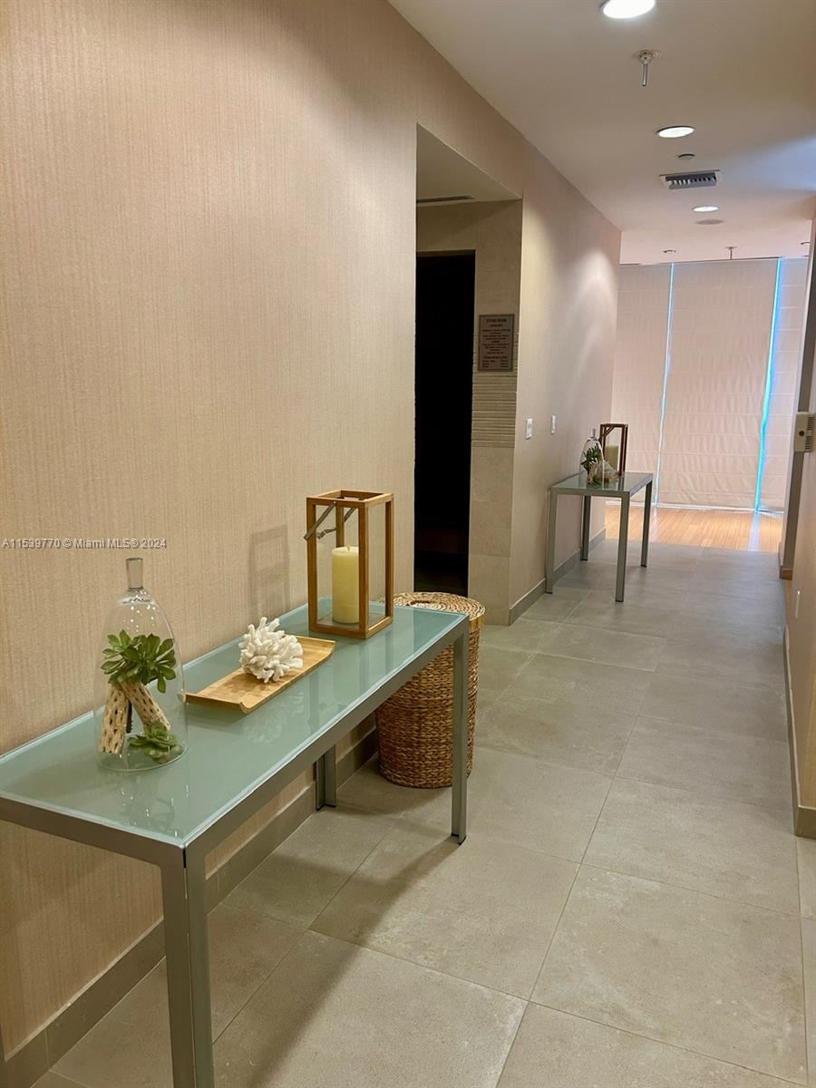 1331 Brickell Bay Dr 1807, Miami, Florida 33131, 3 Bedrooms Bedrooms, ,3 BathroomsBathrooms,Residential,For Sale,1331 Brickell Bay Dr 1807,A11539770