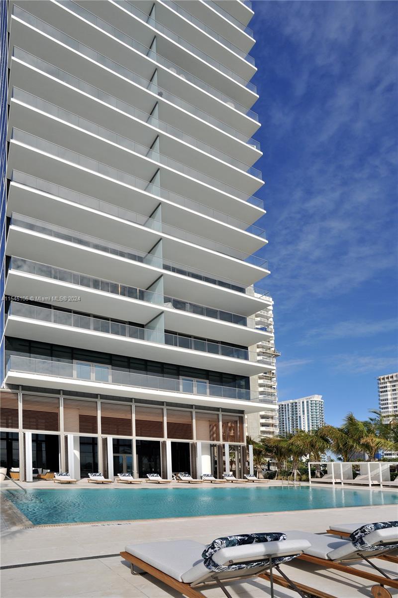 2000 Ocean Dr, Hallandale Beach, FL, 33009 United States, 5 Bedrooms Bedrooms, ,6 BathroomsBathrooms,Residential,For Sale,Ocean Dr,A11545106