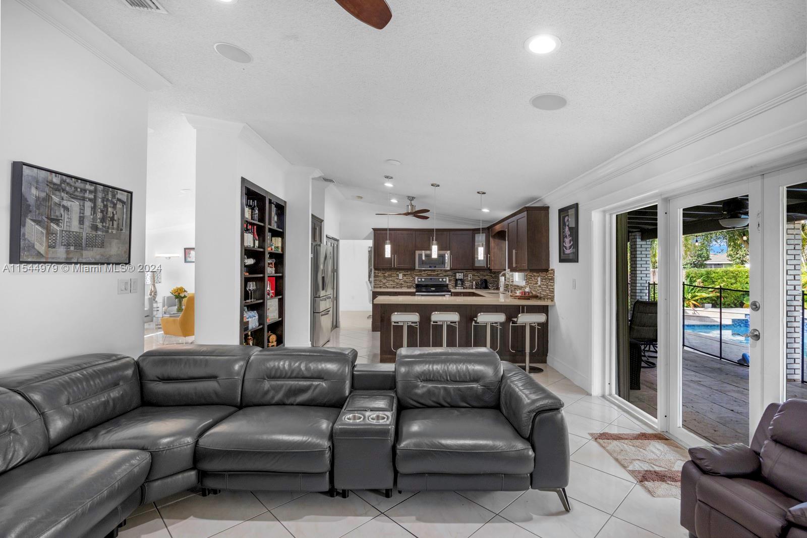 15559 SW 69th Ter, Miami, Florida 33193, 4 Bedrooms Bedrooms, ,2 BathroomsBathrooms,Residential,For Sale,15559 SW 69th Ter,A11544979