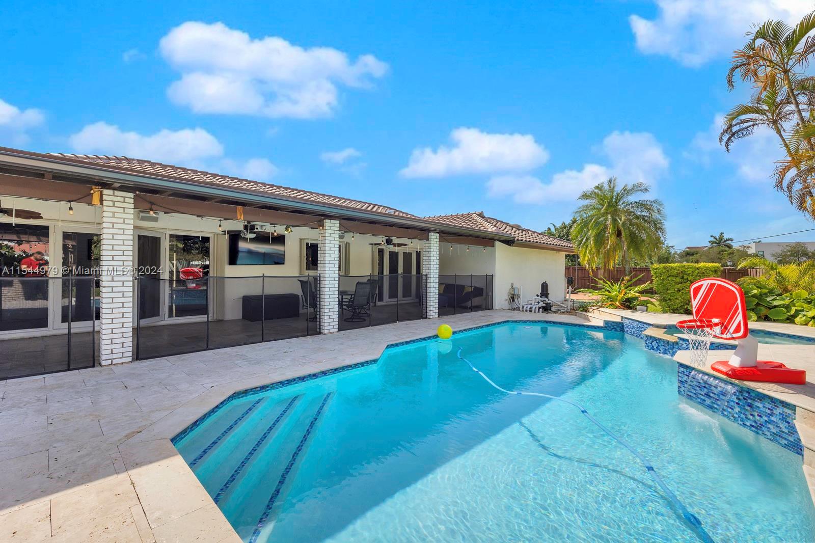 15559 SW 69th Ter, Miami, Florida 33193, 4 Bedrooms Bedrooms, ,2 BathroomsBathrooms,Residential,For Sale,15559 SW 69th Ter,A11544979