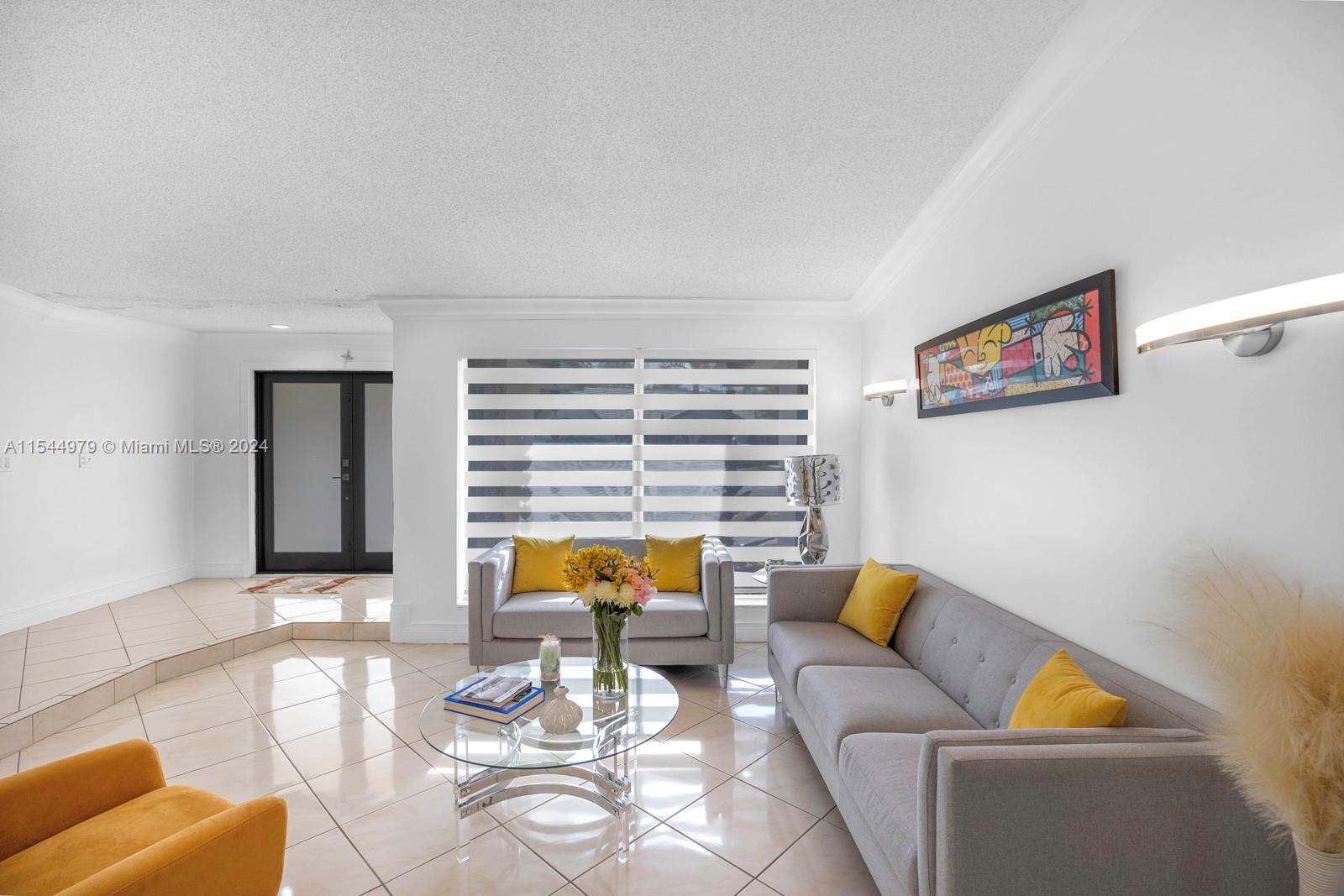 15559 SW 69th Ter, Miami, Florida 33193, 4 Bedrooms Bedrooms, ,2 BathroomsBathrooms,Residential,For Sale,15559 SW 69th Ter,A11544979