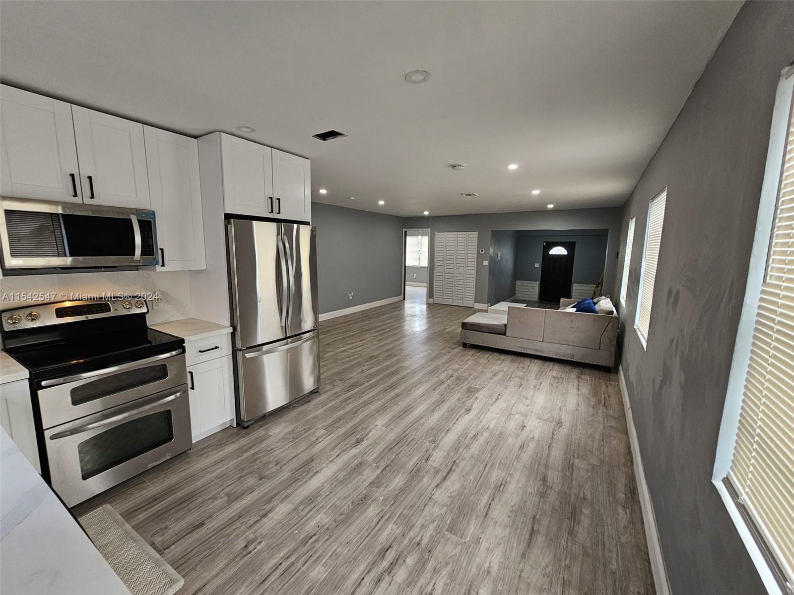 5001 SW 19th St, West Park, Florida 33023, 3 Bedrooms Bedrooms, ,2 BathroomsBathrooms,Residential,For Sale,5001 SW 19th St,A11542547