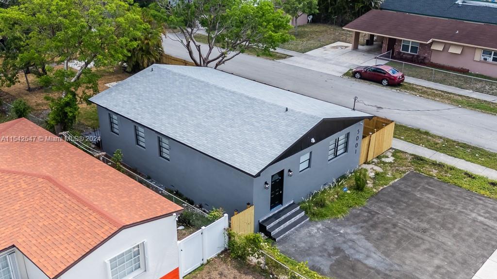 5001 SW 19th St, West Park, Florida 33023, 3 Bedrooms Bedrooms, ,2 BathroomsBathrooms,Residential,For Sale,5001 SW 19th St,A11542547