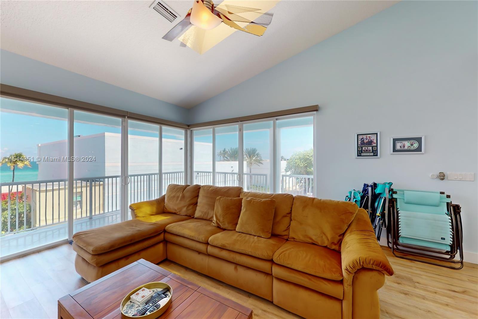 311 N Surf Rd, Hollywood, Florida 33019, 2 Bedrooms Bedrooms, ,2 BathroomsBathrooms,Residential,For Sale,311 N Surf Rd,A11544351