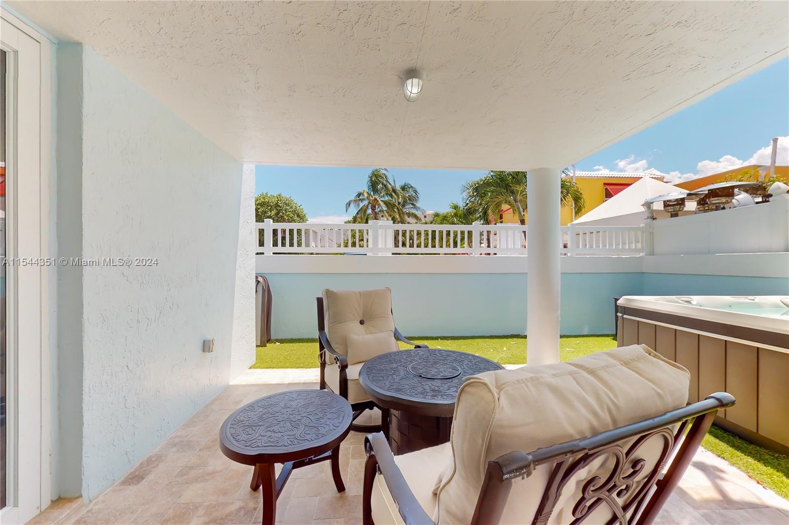 311 N Surf Rd, Hollywood, Florida 33019, 2 Bedrooms Bedrooms, ,2 BathroomsBathrooms,Residential,For Sale,311 N Surf Rd,A11544351