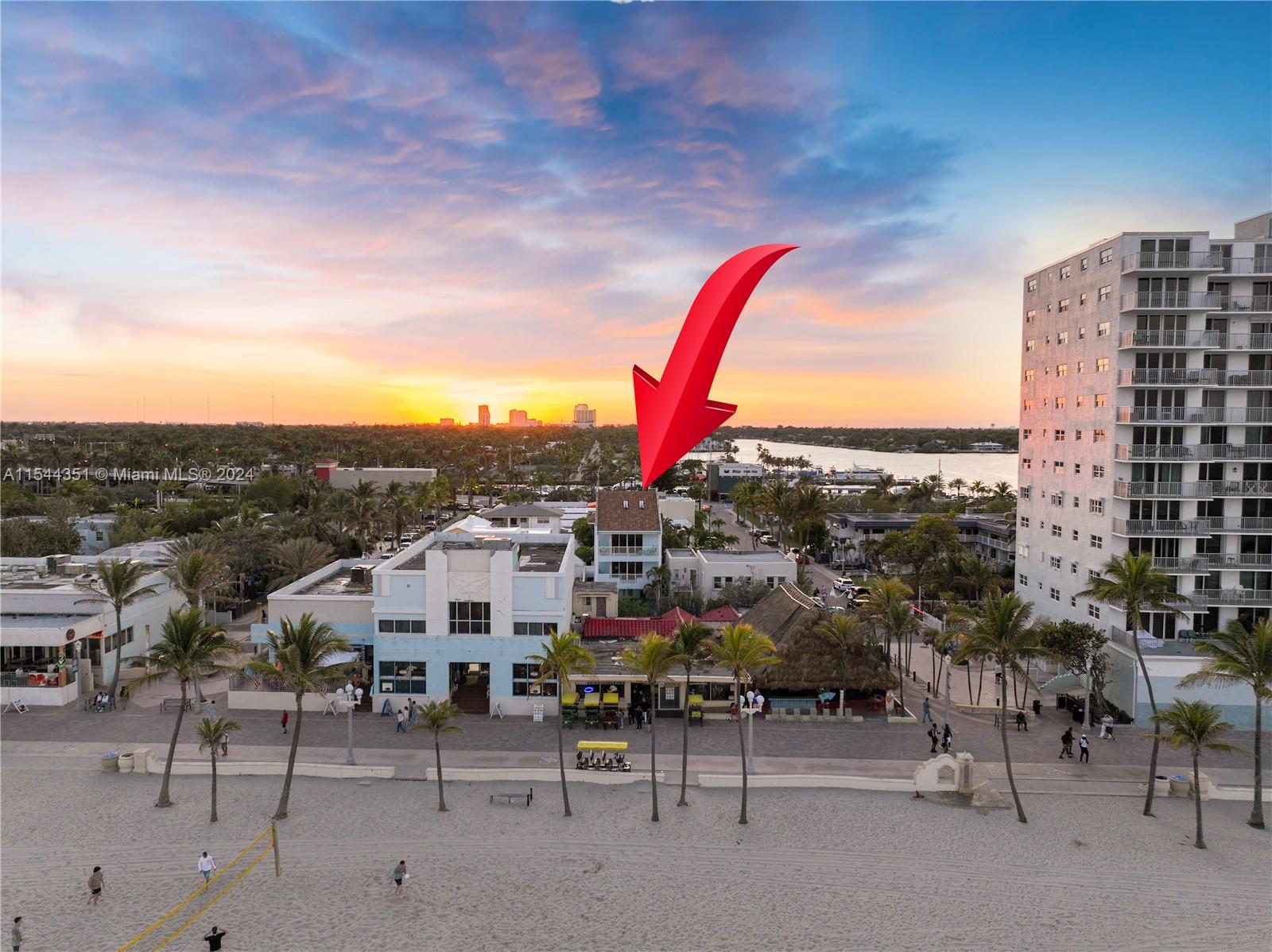 311 N Surf Rd, Hollywood, Florida 33019, 2 Bedrooms Bedrooms, ,2 BathroomsBathrooms,Residential,For Sale,311 N Surf Rd,A11544351