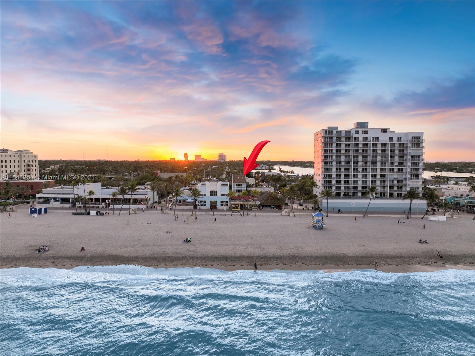 311 N Surf Rd, Hollywood, Florida 33019, 2 Bedrooms Bedrooms, ,2 BathroomsBathrooms,Residential,For Sale,311 N Surf Rd,A11544351