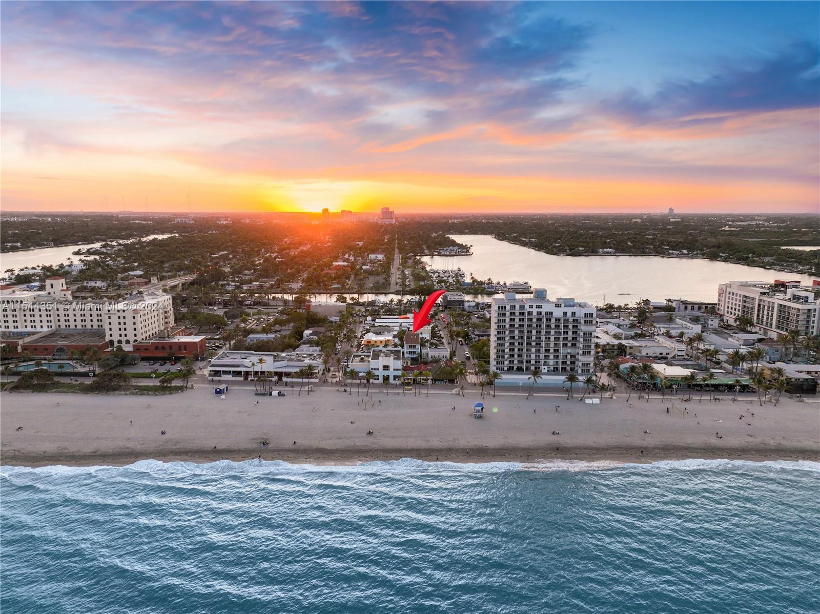 311 N Surf Rd, Hollywood, Florida 33019, 2 Bedrooms Bedrooms, ,2 BathroomsBathrooms,Residential,For Sale,311 N Surf Rd,A11544351