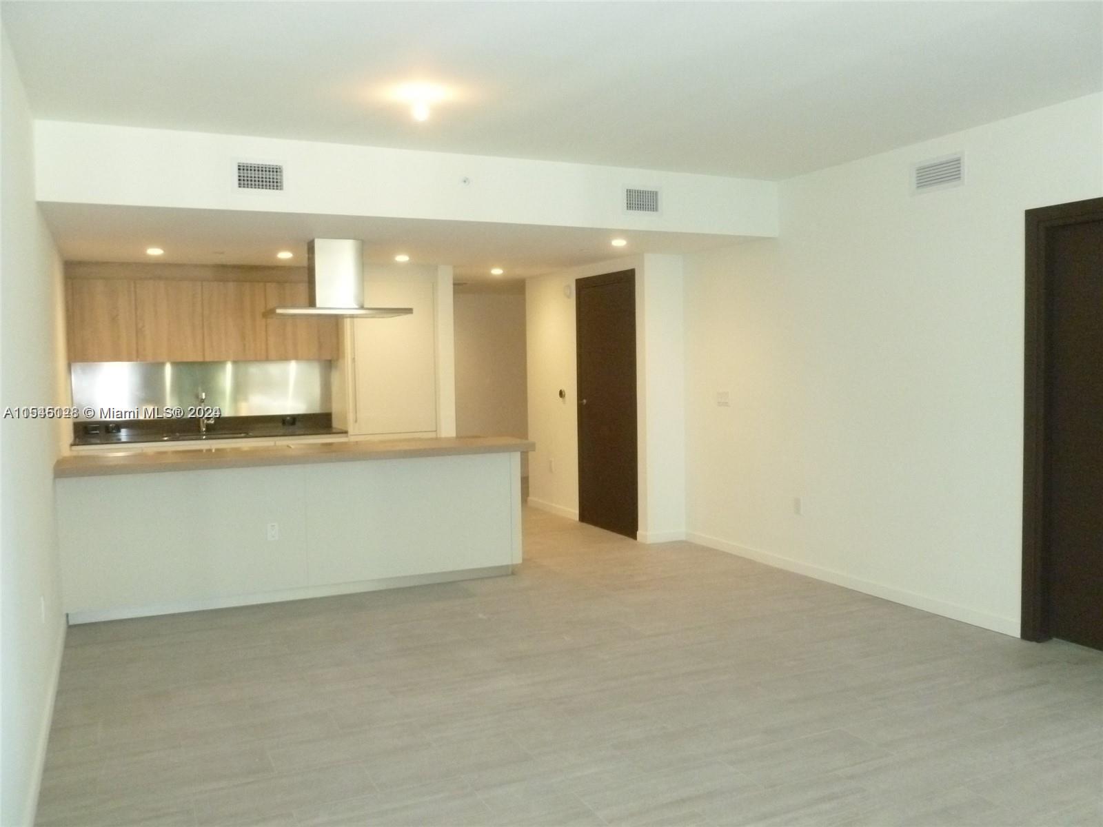 1000 Brickell Plz 2805, Miami, Florida 33131, 1 Bedroom Bedrooms, ,2 BathroomsBathrooms,Residential,For Sale,1000 Brickell Plz 2805,A11545128