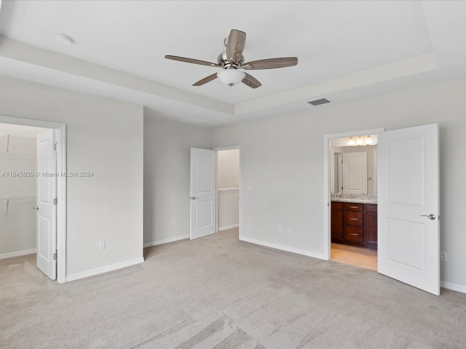 1240 Eucalyptus Dr 5, Hollywood, Florida 33021, 3 Bedrooms Bedrooms, ,2 BathroomsBathrooms,Residential,For Sale,1240 Eucalyptus Dr 5,A11545030