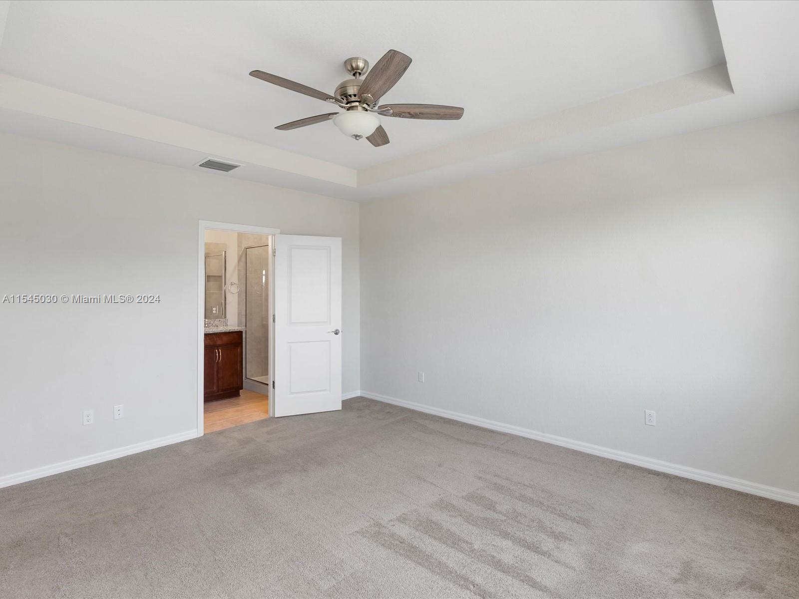 1240 Eucalyptus Dr 5, Hollywood, Florida 33021, 3 Bedrooms Bedrooms, ,2 BathroomsBathrooms,Residential,For Sale,1240 Eucalyptus Dr 5,A11545030