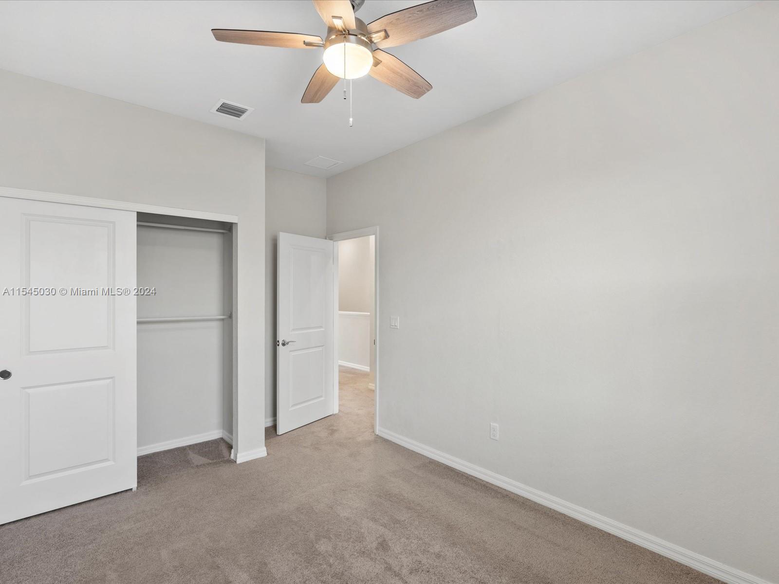 1240 Eucalyptus Dr 5, Hollywood, Florida 33021, 3 Bedrooms Bedrooms, ,2 BathroomsBathrooms,Residential,For Sale,1240 Eucalyptus Dr 5,A11545030