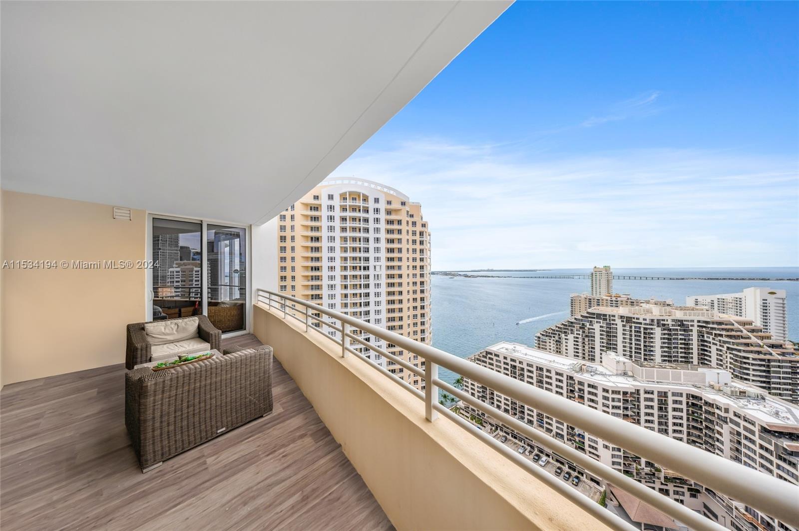 848 Brickell Key Dr 3305, Miami, Florida 33131, 2 Bedrooms Bedrooms, ,2 BathroomsBathrooms,Residential,For Sale,848 Brickell Key Dr 3305,A11534194