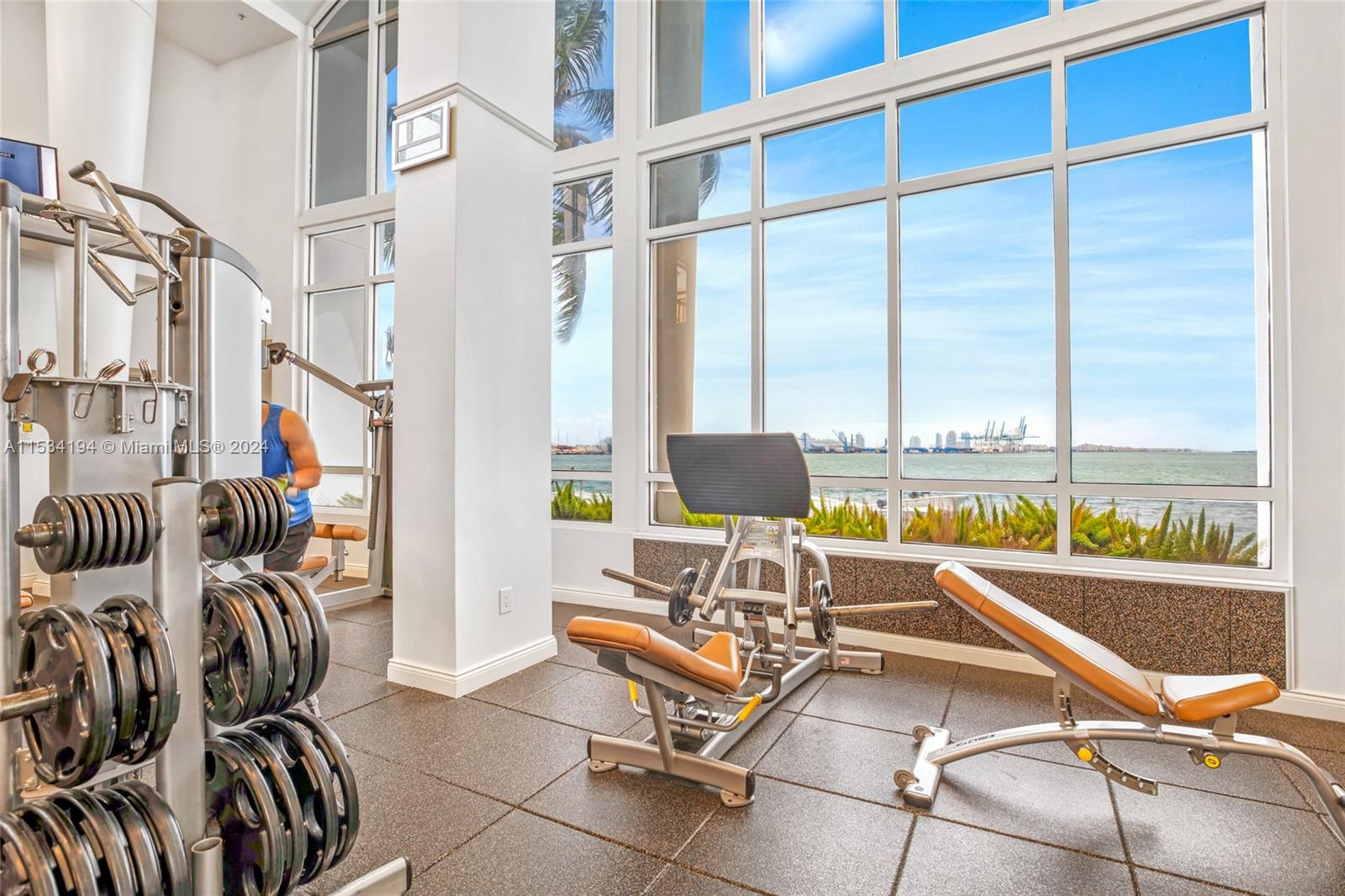 848 Brickell Key Dr 3305, Miami, Florida 33131, 2 Bedrooms Bedrooms, ,2 BathroomsBathrooms,Residential,For Sale,848 Brickell Key Dr 3305,A11534194