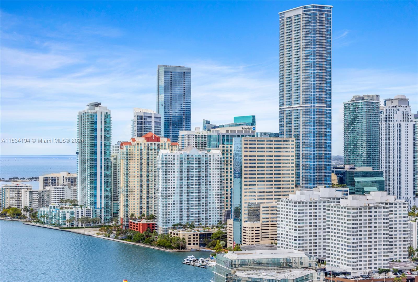 848 Brickell Key Dr 3305, Miami, Florida 33131, 2 Bedrooms Bedrooms, ,2 BathroomsBathrooms,Residential,For Sale,848 Brickell Key Dr 3305,A11534194