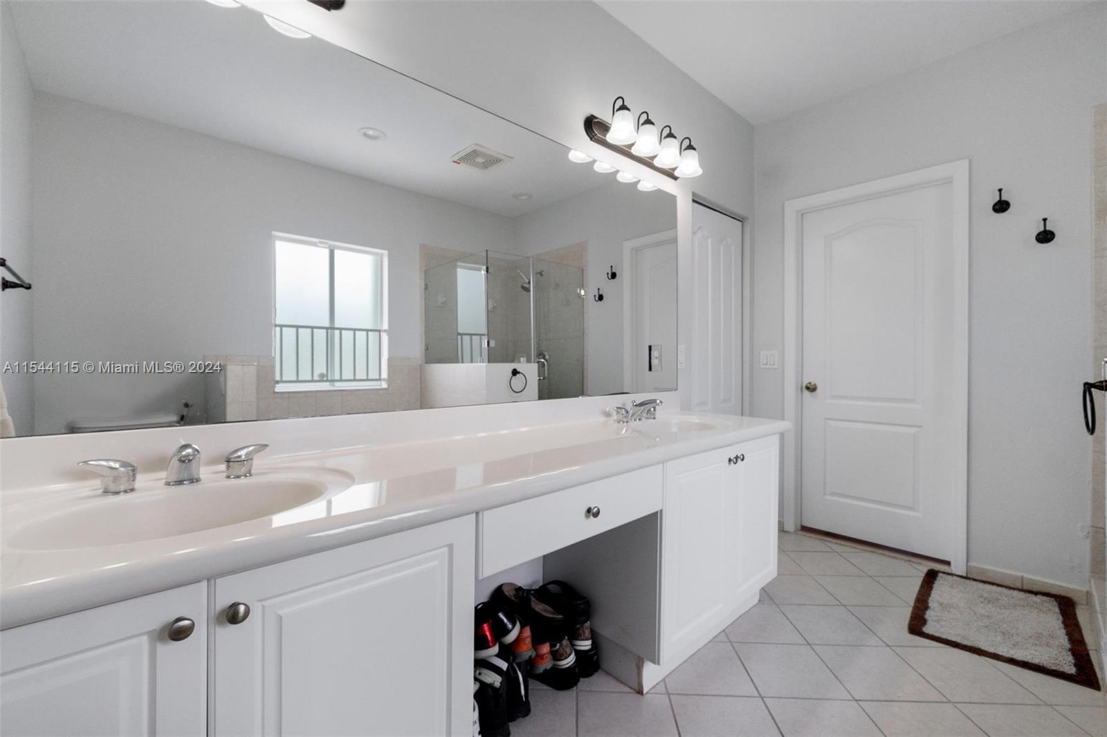 15206 SW 13th Ter, Miami, Florida 33194, 4 Bedrooms Bedrooms, ,3 BathroomsBathrooms,Residential,For Sale,15206 SW 13th Ter,A11544115