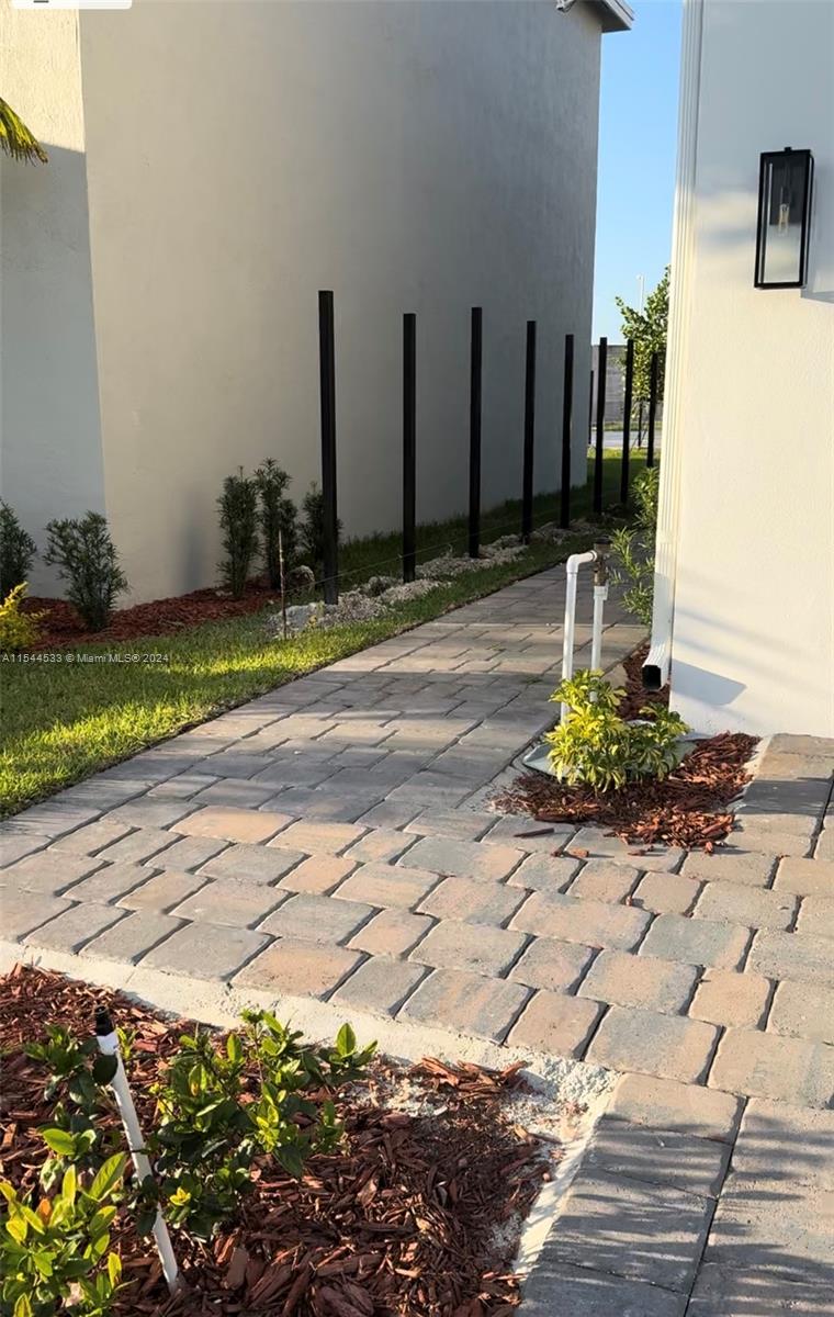 12929 SW 265th terrace 1, Homestead, Florida 33032, 1 Bedroom Bedrooms, ,1 BathroomBathrooms,Residentiallease,For Rent,12929 SW 265th terrace 1,A11544533