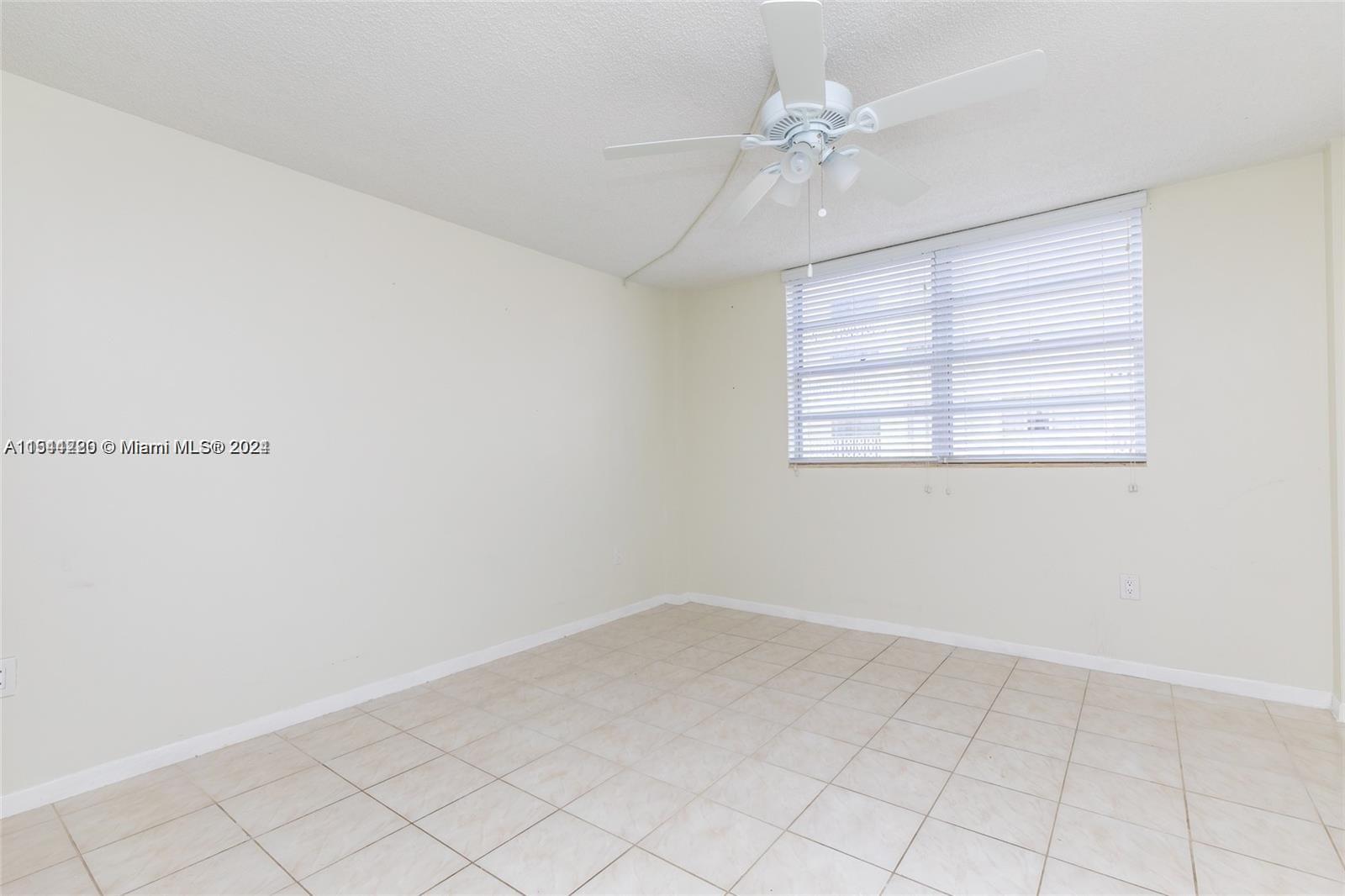 1833 S Ocean Dr 707, Hallandale Beach, Florida 33009, 2 Bedrooms Bedrooms, ,2 BathroomsBathrooms,Residential,For Sale,1833 S Ocean Dr 707,A11544220