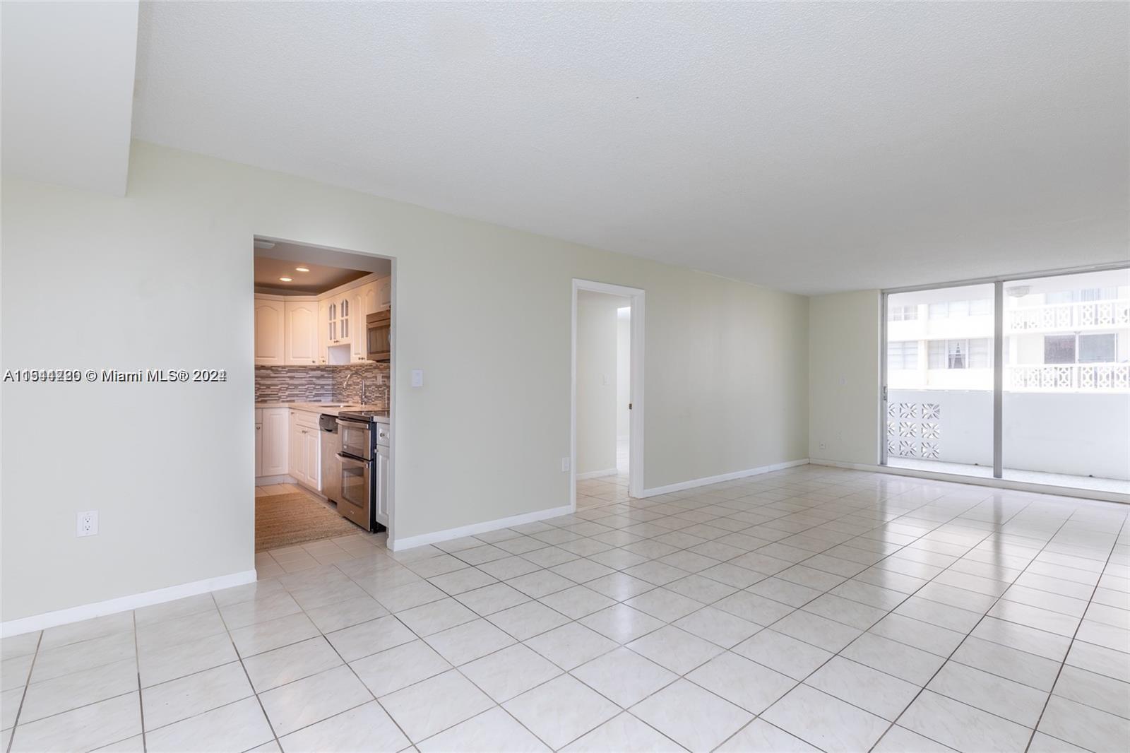 1833 S Ocean Dr 707, Hallandale Beach, Florida 33009, 2 Bedrooms Bedrooms, ,2 BathroomsBathrooms,Residential,For Sale,1833 S Ocean Dr 707,A11544220