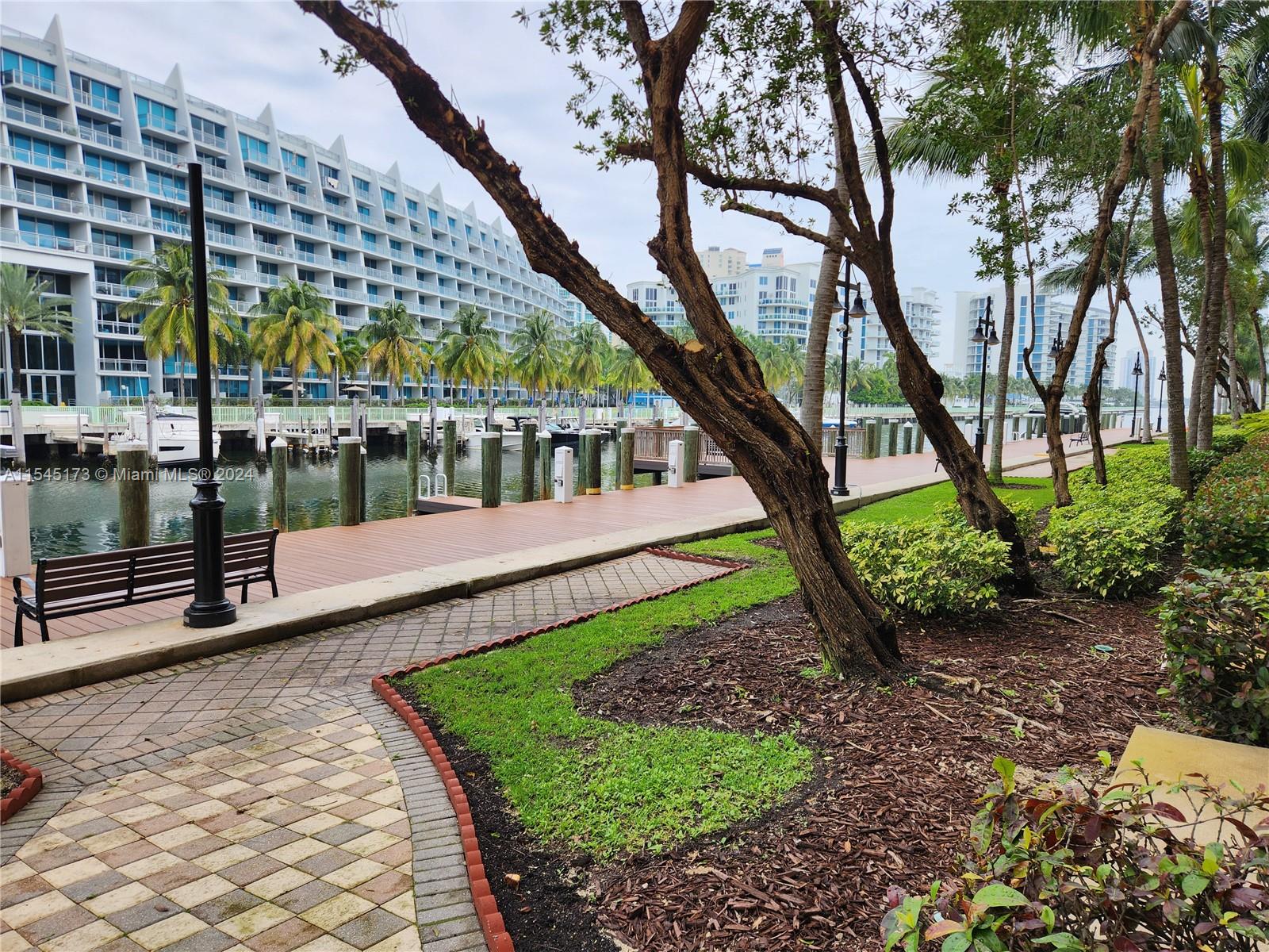 3001 NE 185th St 616, Aventura, Florida 33180, 2 Bedrooms Bedrooms, ,2 BathroomsBathrooms,Residential,For Sale,3001 NE 185th St 616,A11545173