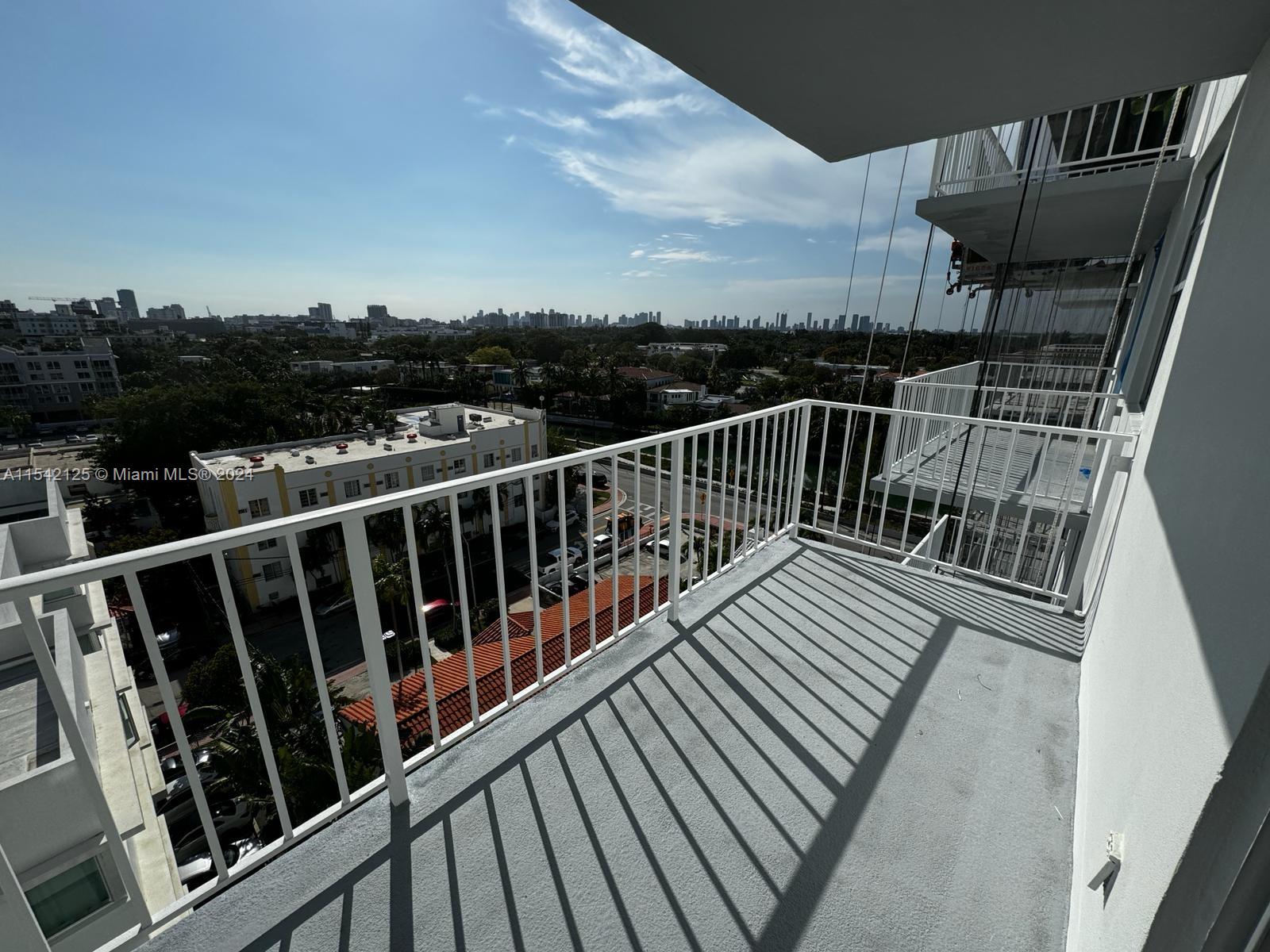2829 Indian Creek Dr 909, Miami Beach, Florida 33140, 2 Bedrooms Bedrooms, ,1 BathroomBathrooms,Residential,For Sale,2829 Indian Creek Dr 909,A11542125