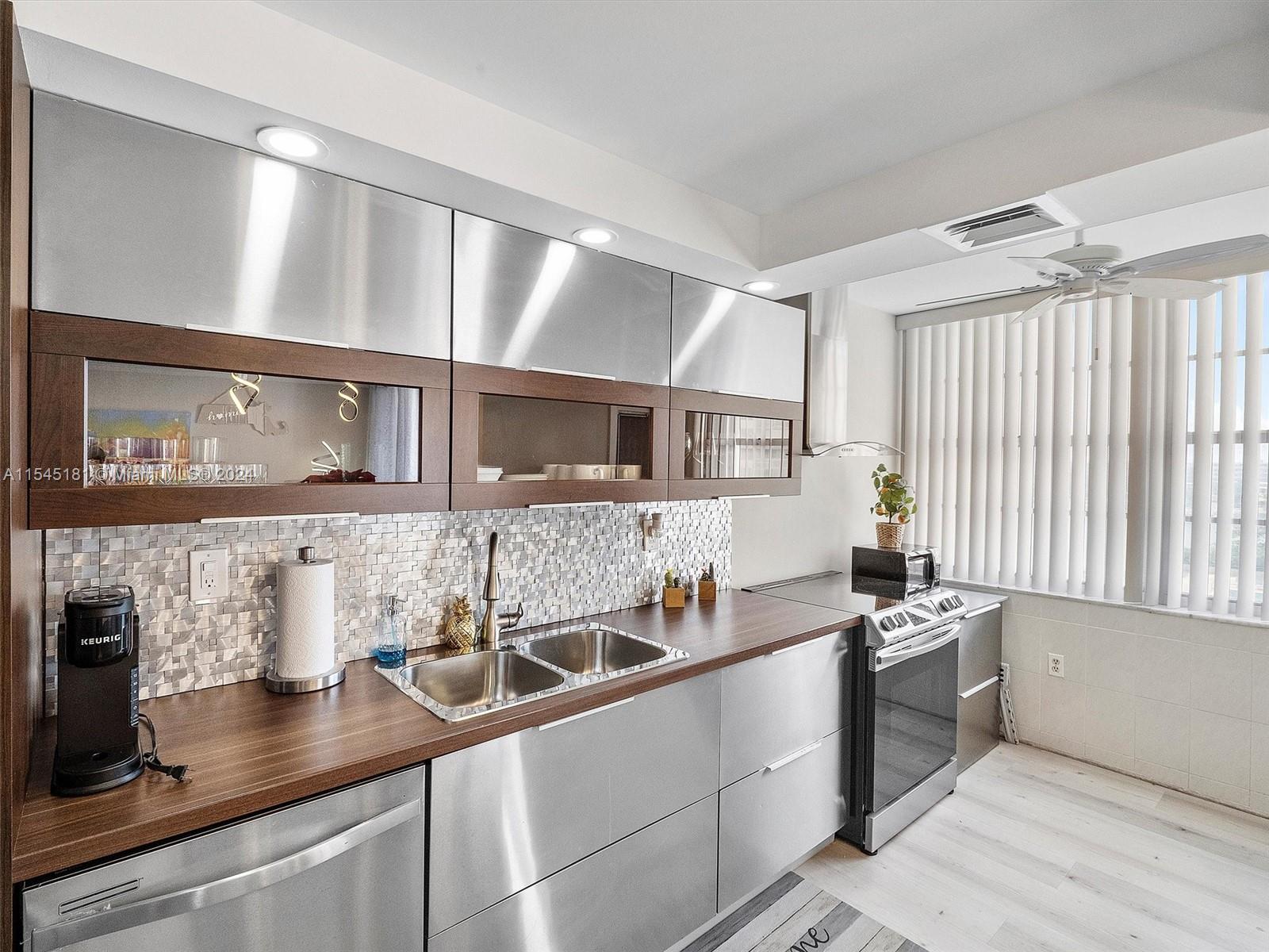 18081 Biscayne Blvd, Aventura, FL, 33160 United States, 2 Bedrooms Bedrooms, ,2 BathroomsBathrooms,Residential,For Sale,Biscayne Blvd,A11545181